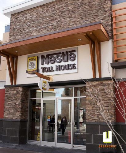Nestle Toll House Cafe Tanger Outlets Kanata Ottawa Urbanomic Interiors Foodservice Design 01