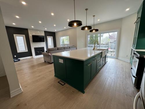 Emerald Kitchen Renovation 2023 Ottawa_3