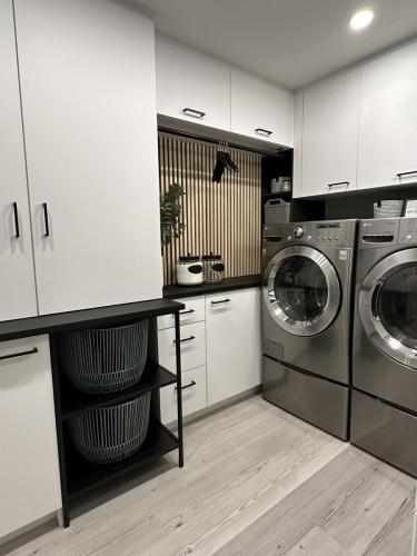Modern Laundry Room Renovation 2022 05
